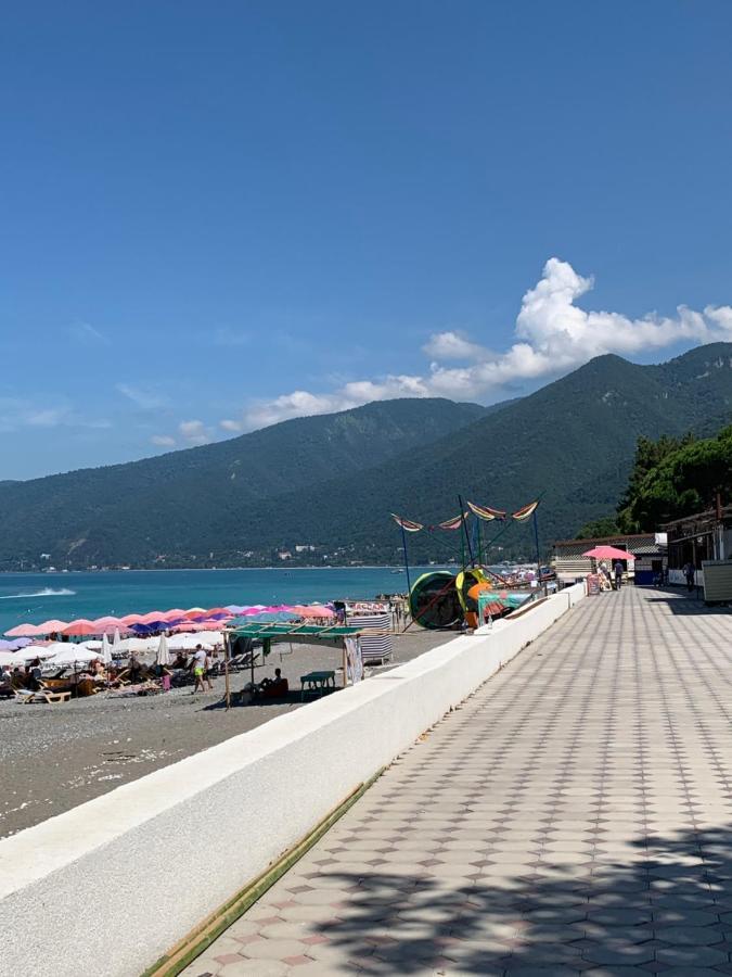 Мини-Отель New Gagra Esterno foto